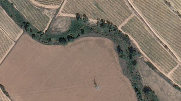 Imagen antes - Vista del Río Magro, al sur de la localidad de Requena, después de la inundación. Se observa la crecida del y la modificación del trazado del mismo.