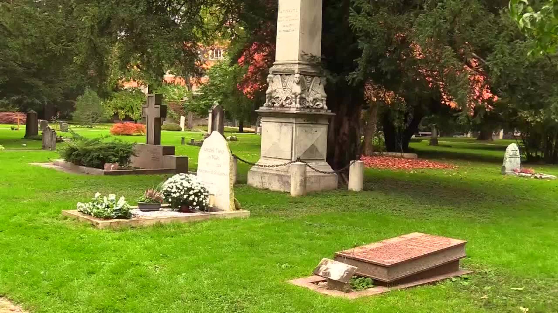 El cementerio de las celebridades de Ginebra como lugar de peregrinación en Todos los Santos