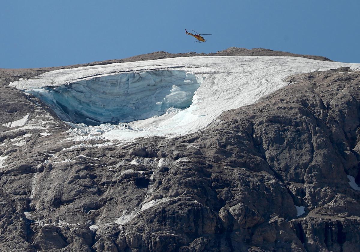 Un glaciar en los Alpes en una imagen de archivo