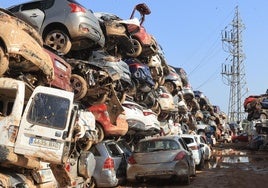 La DANA llega a los desguaces: la ruina de tratar 200.000 coches de chatarra