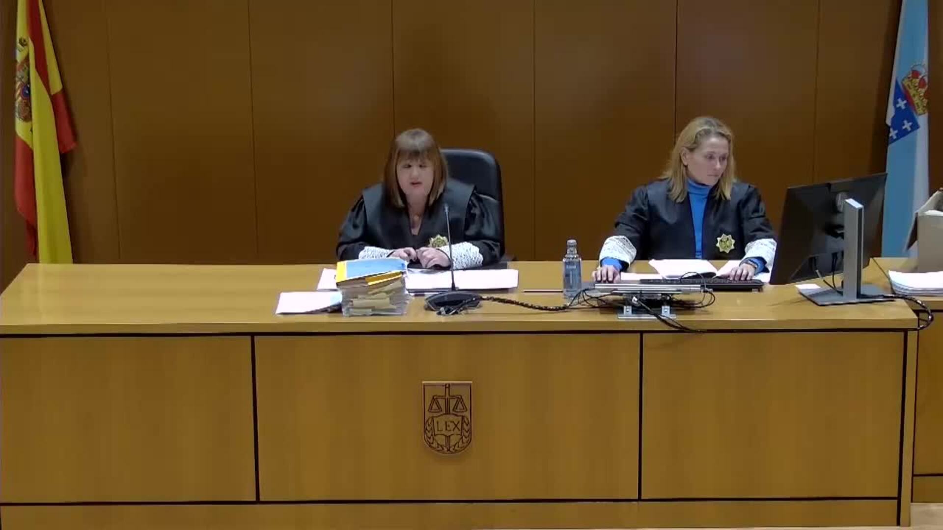 Jurado El jurado del caso Samuel Luiz recibe el objeto del veredicto: Un ...