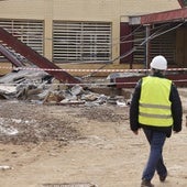 Colegios de la zona cero retrasan su reapertura tras la muerte de un operario en uno de Massanassa