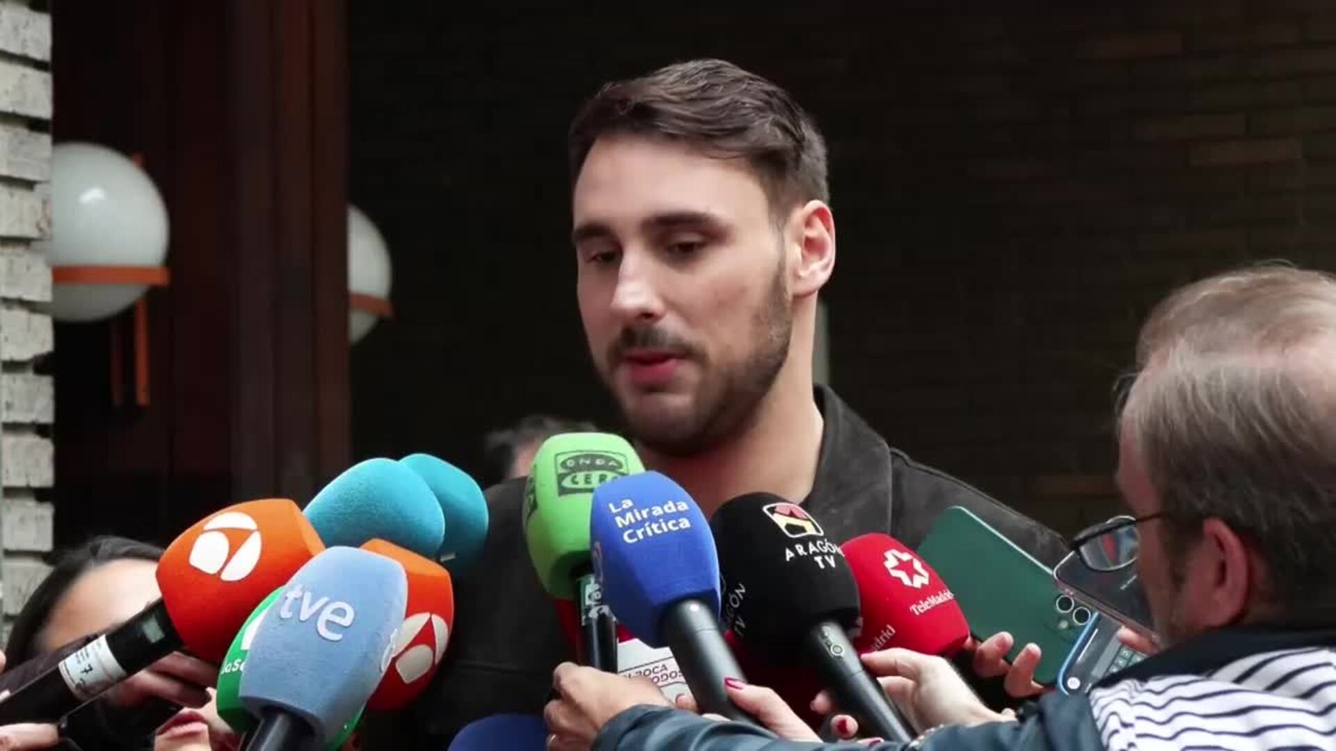 El PSOE dice que luchará por todo el colectivo LGTBI aunque no lleve el Q+ en sus textos