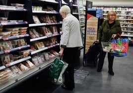 Adiós al popular bisfenol A en envases y latas: Europa prohíbe su uso por su riesgo en la salud