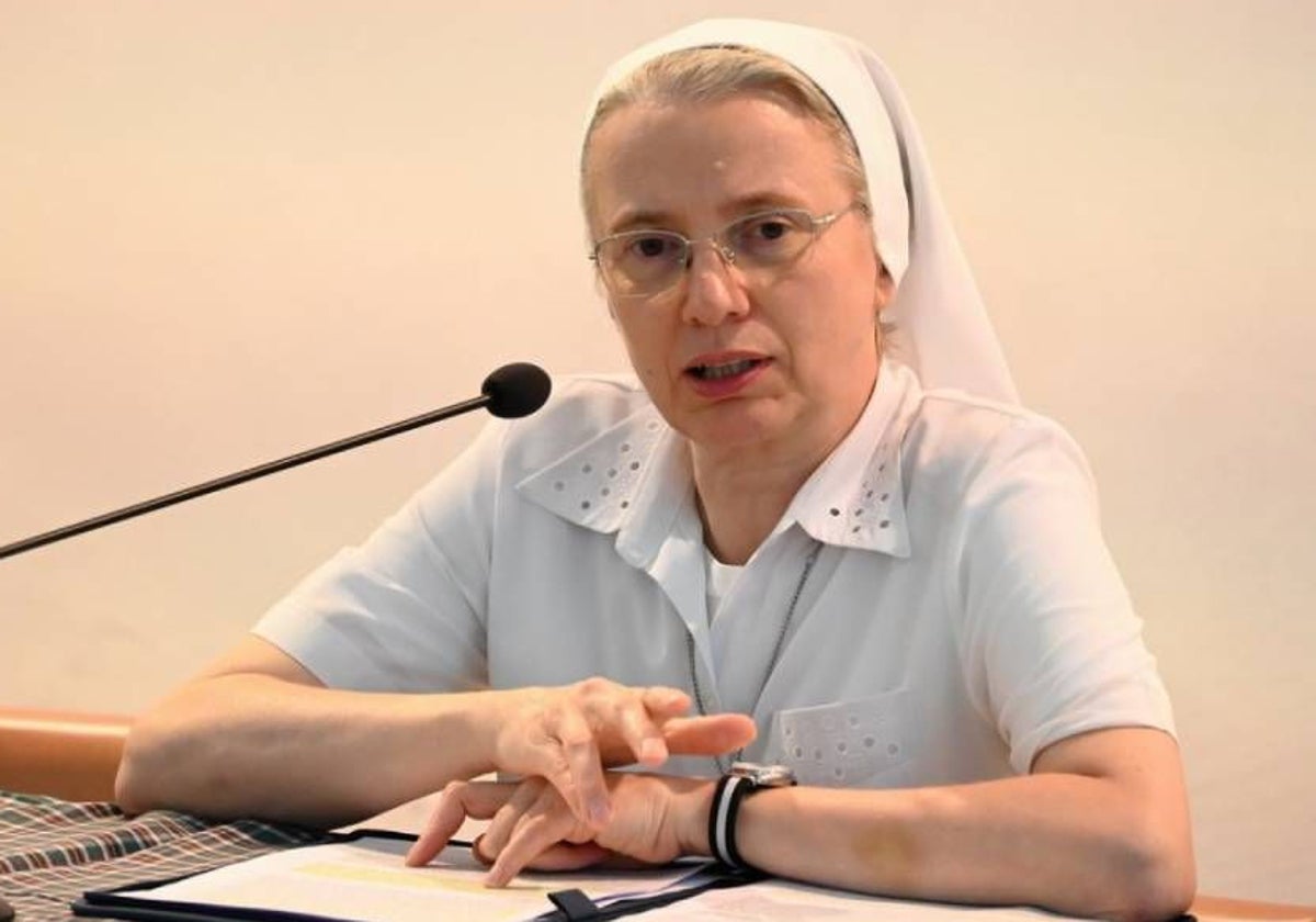 La monja italiana Simona Brambilla