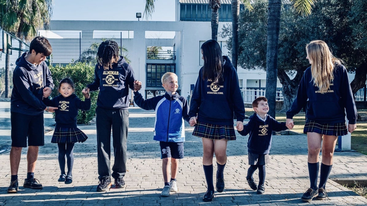 Con 60 años de excelencia, el Colegio Internacional Alminar continúa trabajando para ofrecer a cada alumno las herramientas necesarias para alcanzar sus sueños.