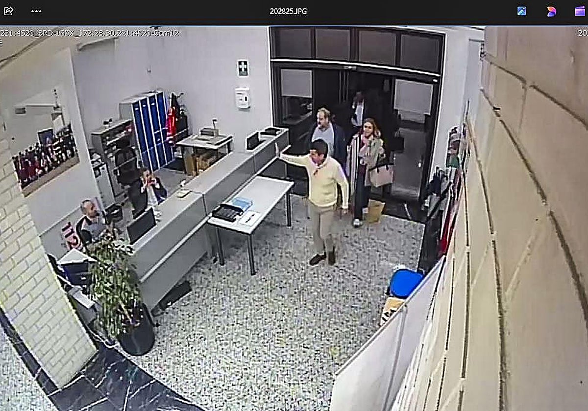 llegada de Mazón al Cecopi a las 20.28