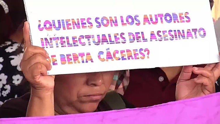 Mujeres en Honduras protestan contra la impunidad y la persistente violencia de género