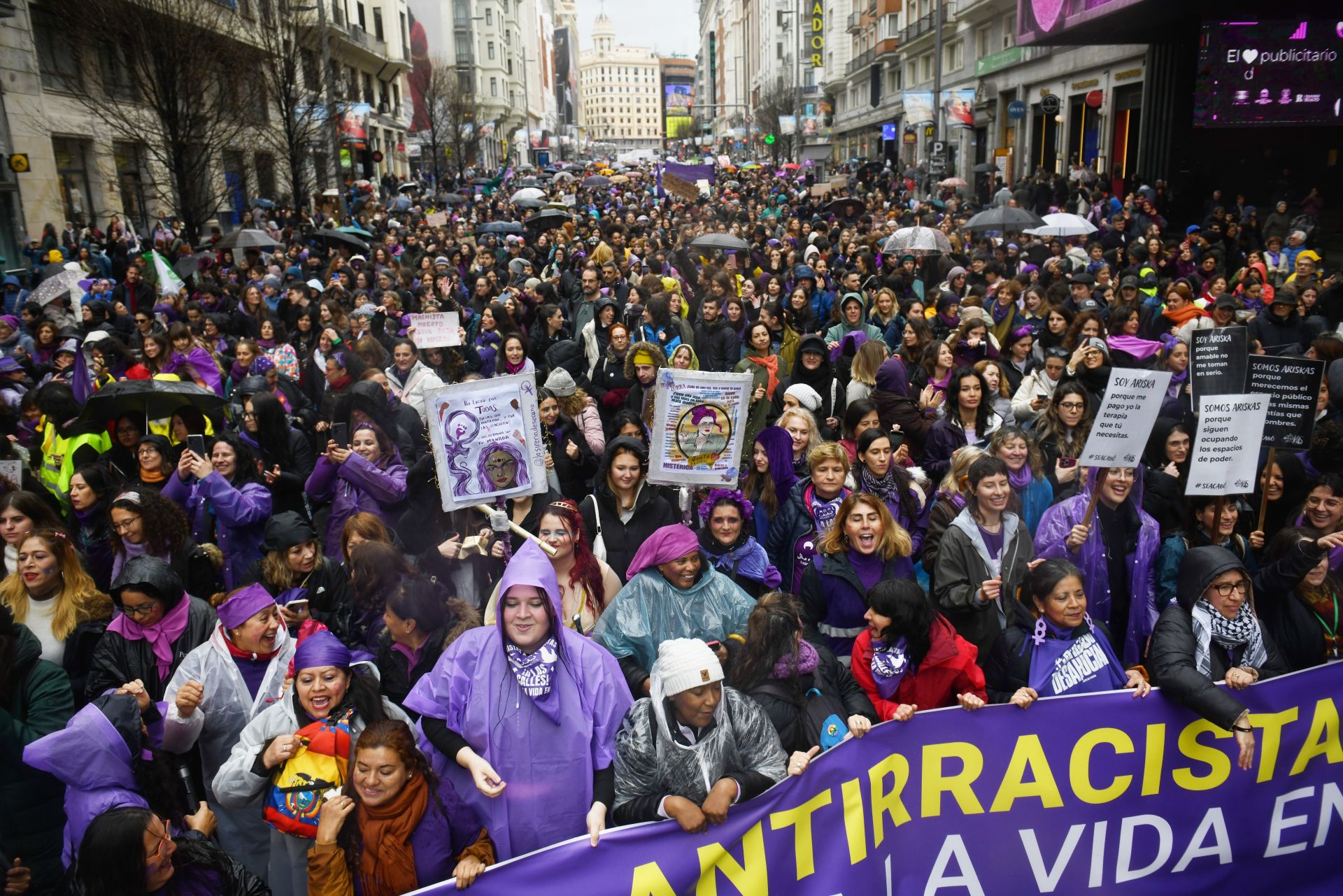 Asistentes a la manifestación del 8M en Madrid