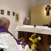 El Vaticano comparte la primera imagen del Papa Francisco desde su ingreso en el Hospital Gemelli