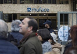 Los funcionarios de Muface, Mugeju e Isfas, los más afectados al no tener sanidad pública