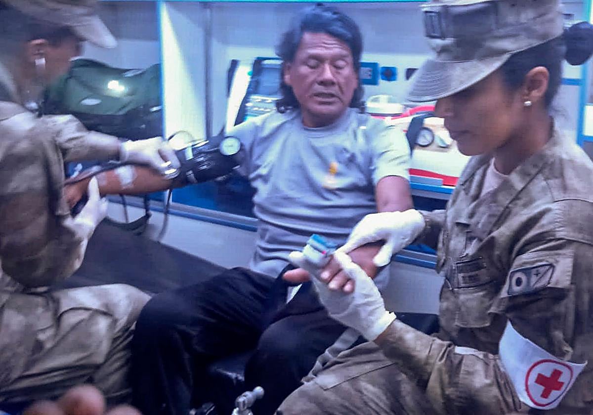 El pescador peruano Máximo Napa, tras pasar 95 días en el Pacífico.