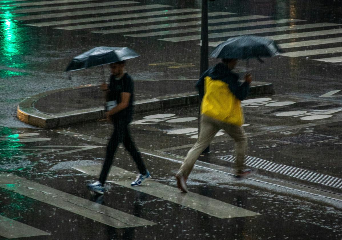 Cuál es la situación actual en España con el temporal de lluvias: qué comunidades están en alerta por la borrasca Martinho y avisos de la Aemet