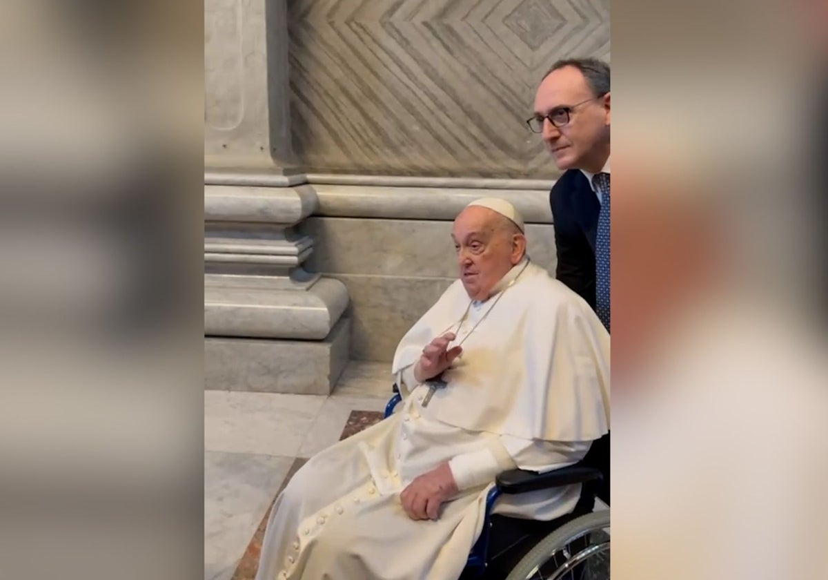 El Papa ha saludado este sábado a los fieles presentes en la basílica de San Pedro