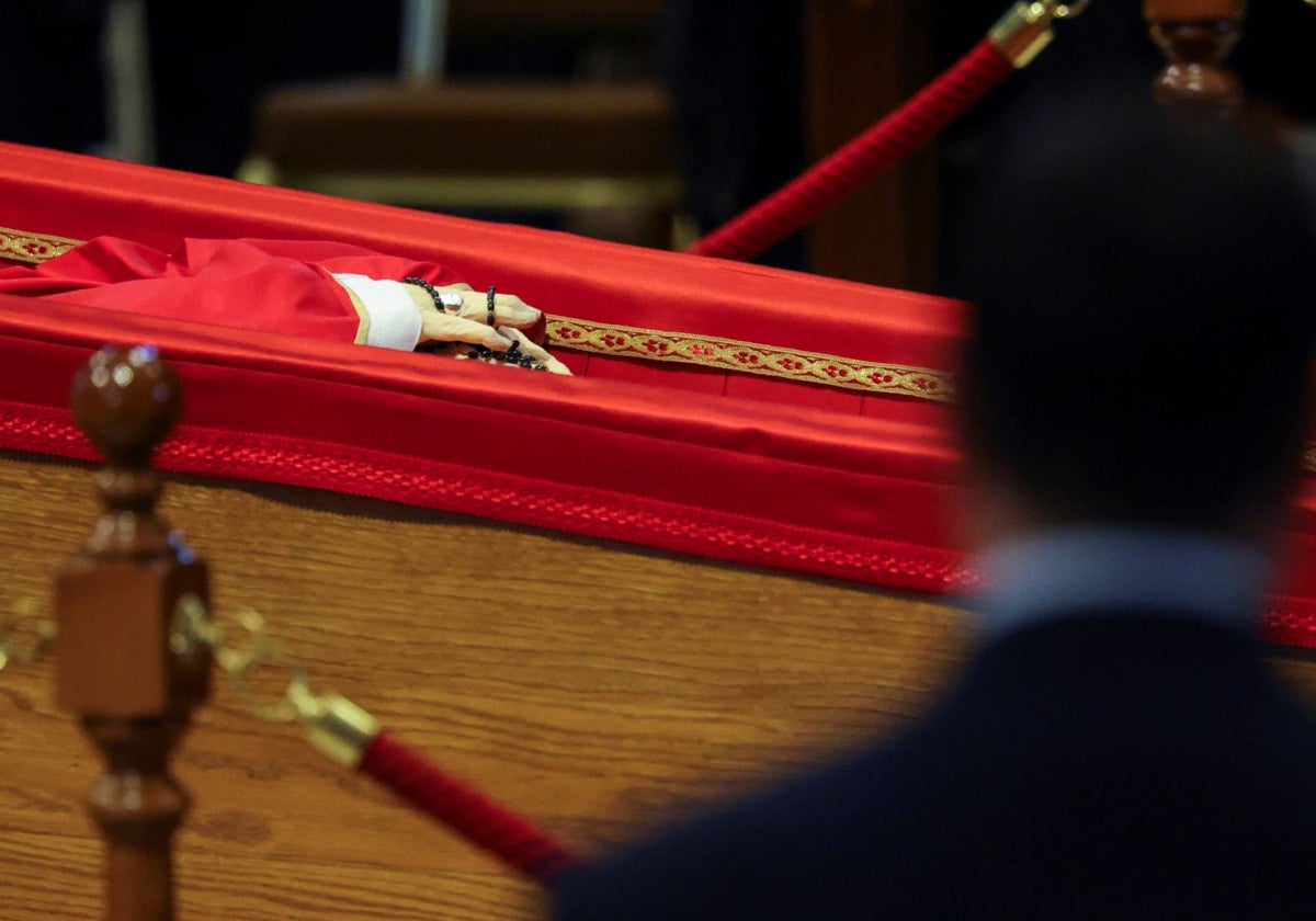 El Papa Francisco en la basílica de San Pedro