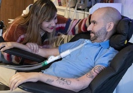 La «terrible pesadilla» del apagón para los enfermos de ELA que necesitan luz para vivir: «Si hubiera durado un día más, estaría muerto»