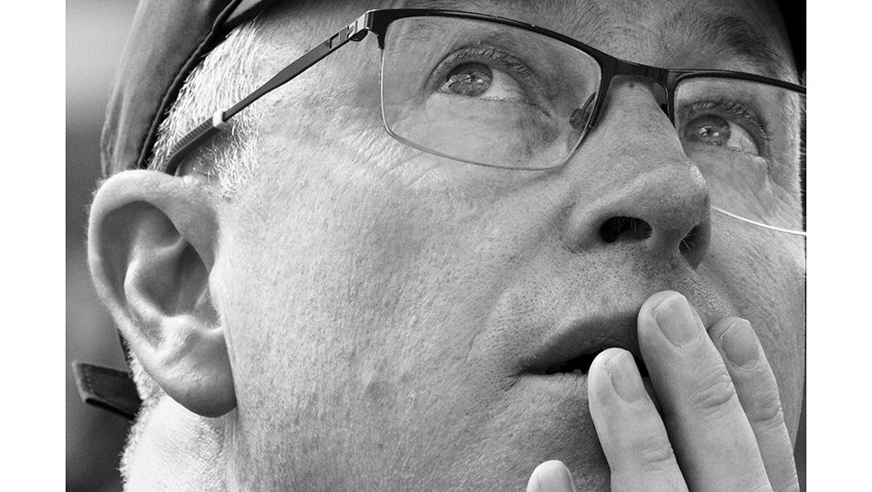 Segunda fumata negra: la espera continúa