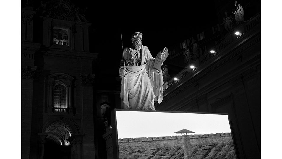 Primera fumata negra