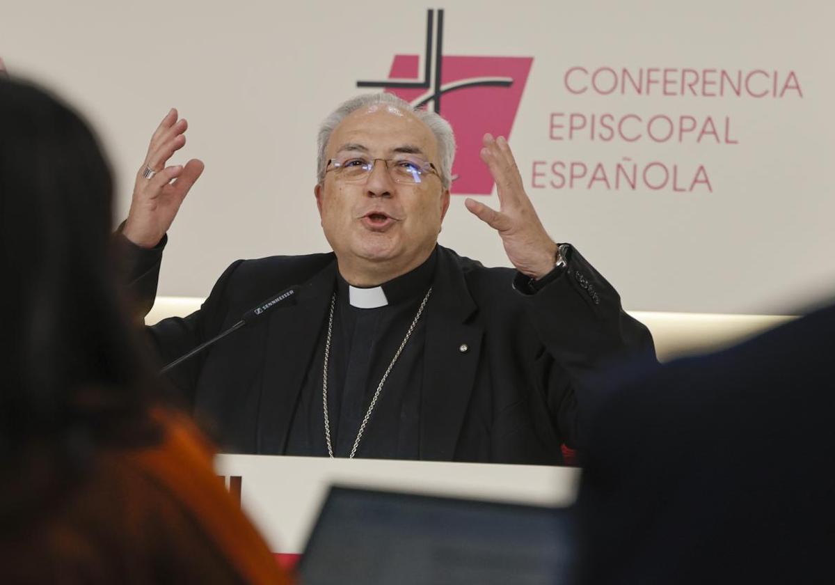 Alegría en la Iglesia española tras conocer la elección de León XIV: «La comunión es total con el Papa»
