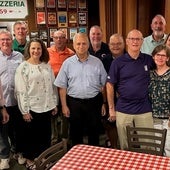 En la pizzería de León XIV: «Hemos creado la pizza 'paparonni'»