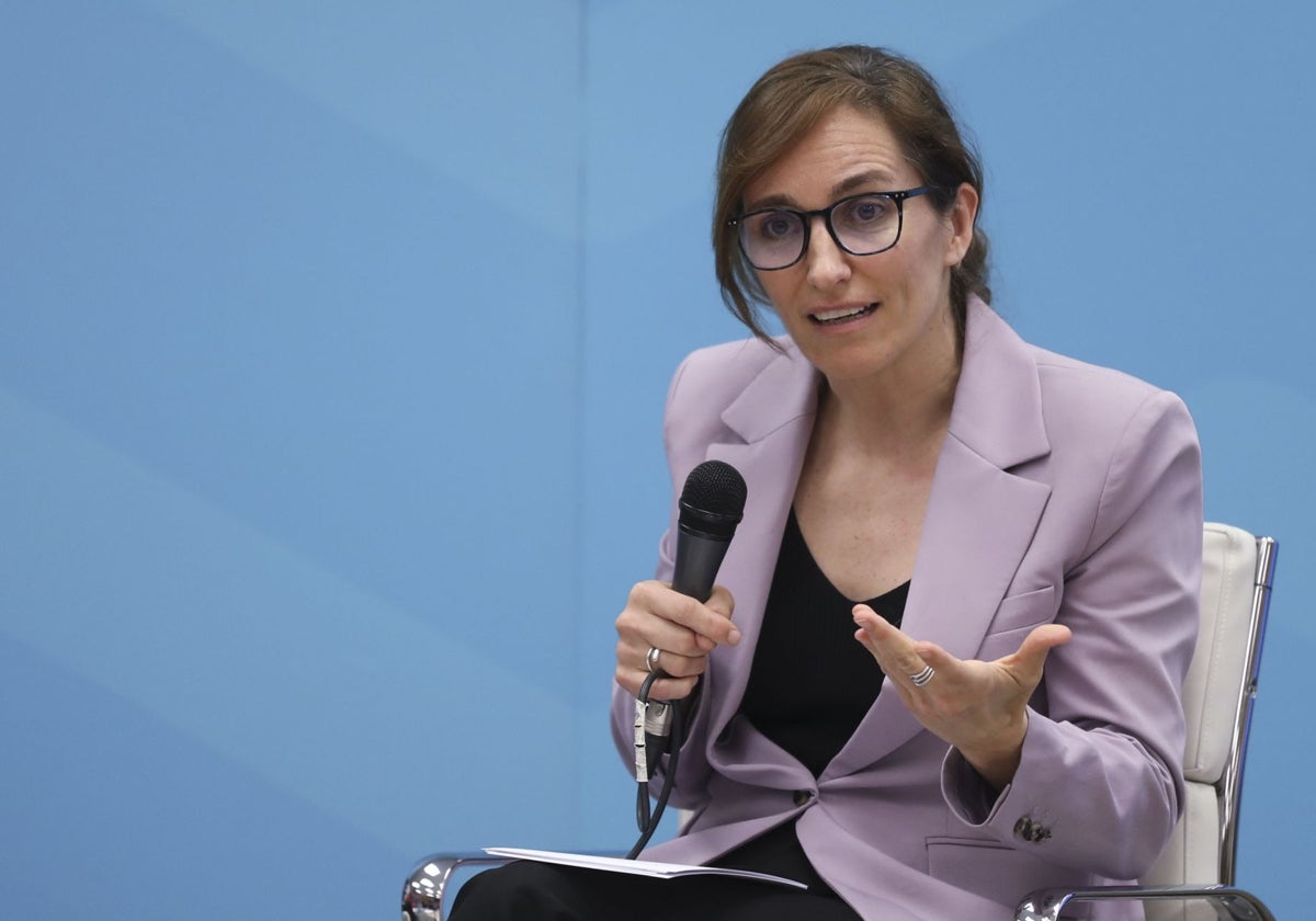 La ministra de Sanidad, Mónica García, este jueves