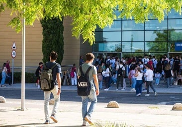 Estudiantes con la nota máxima en Selectividad dan las claves para una prueba perfecta