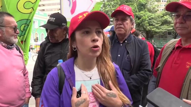 El "paro nacional" comienza con bloqueos al transporte en Bogotá y poco apoyo ciudadano