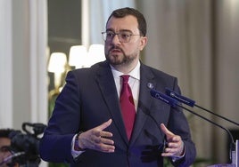 El Gobierno asturiano anuncia la suspensión de la jornada escolar reducida en junio y septiembre