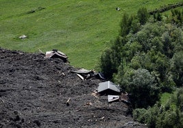 El pueblo suizo Blatten bajo los escombros