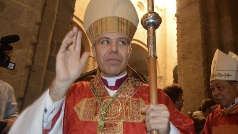 Monseñor Serrano Pentinat el día de su consagración episcopal
