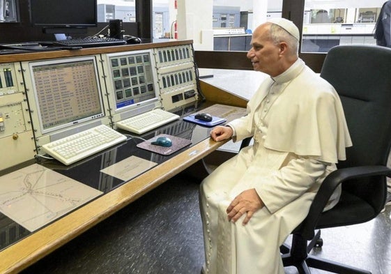 El Papa León XIV en las instalaciones de Radio Vaticano