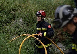 Los sindicatos denuncian que no hay suficientes bomberos ni medios para afrontar la temporada de incendios
