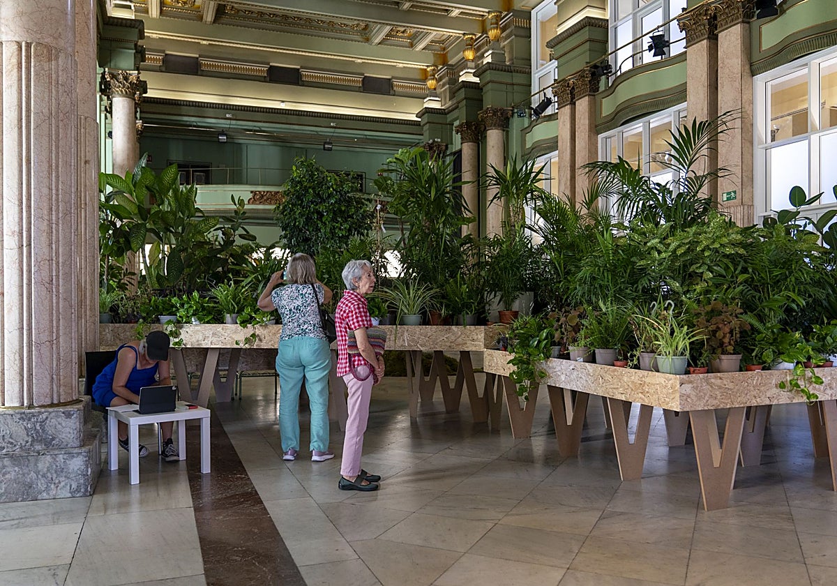 Linzgonewild84 x she was off down there like yeast