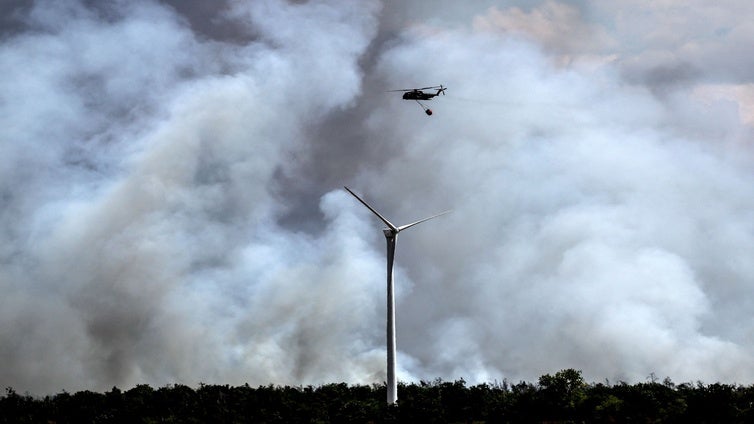 Declarado el estado de crisis al este de Alemania por el mayor incendio forestal de las últimas tres décadas