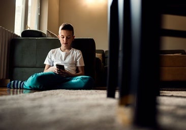 Un tercio de los menores recibió mensajes de un adulto con intención sexual
