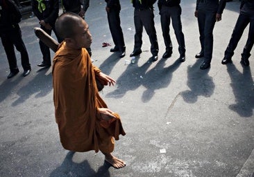 Detenida en Tailandia por chantajear a monjes con vídeos grabados tras mantener relaciones sexuales