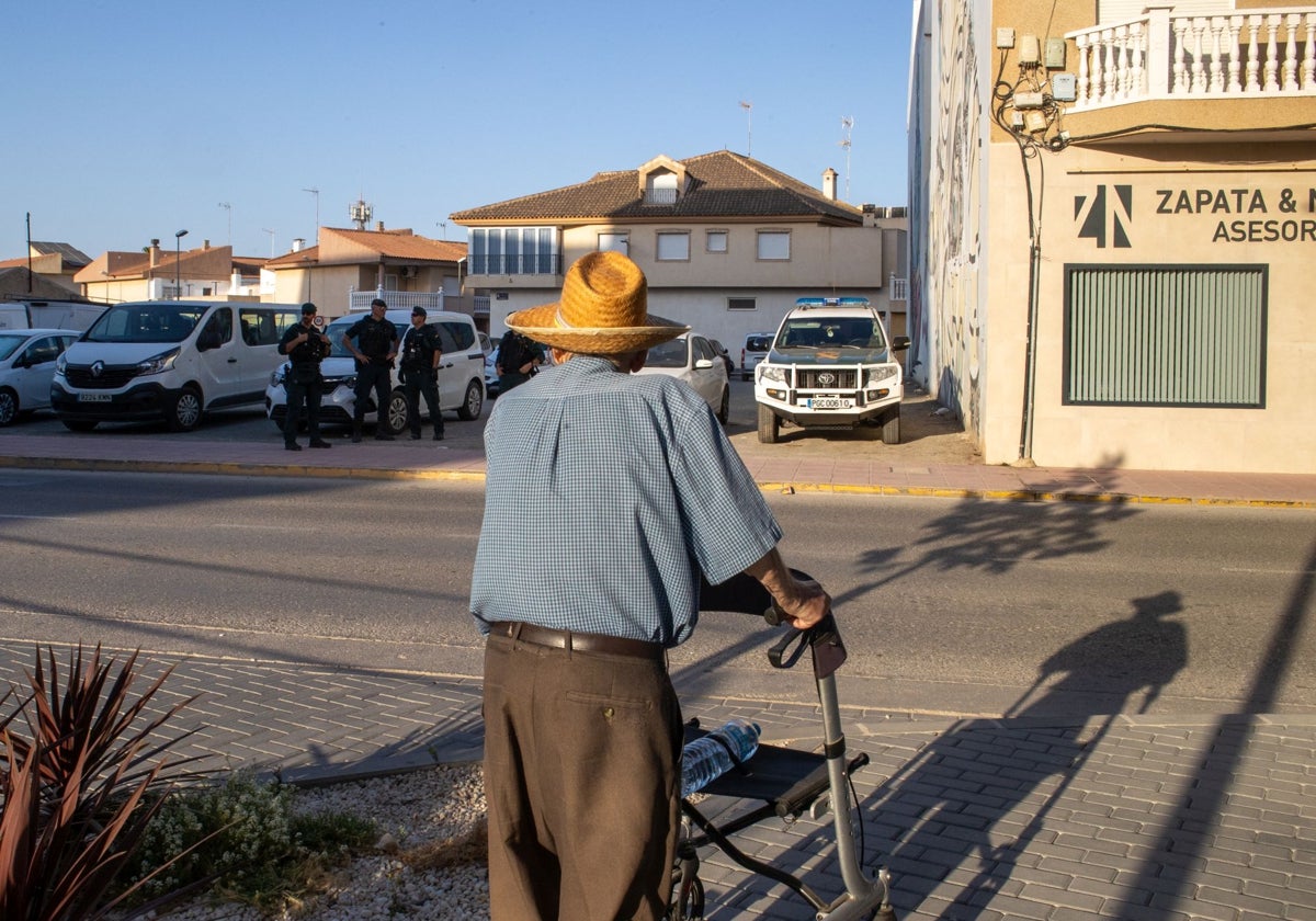 LOS ESTRAGOS DE UNA SEMANA DE TENSIONES: «ALGO SE HA ROTO EN TORRE PACHECO Y COSTARÁ RECUPERARLO»