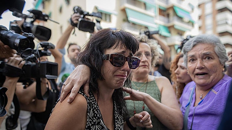 Sustracción de menores: «Nadie para a un progenitor que sale de España con su hijo sin permiso»