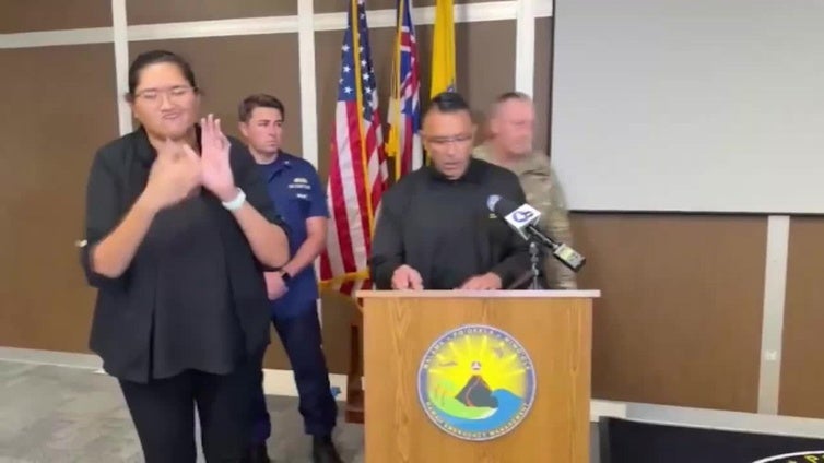 Autoridades de Hawái rebajan el nivel de alerta por posible tsunami