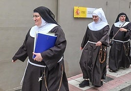 Las exmonjas de Belorado incumplen la orden de Fiscalía e impiden que la Federación de Clarisas se haga cargo de las mayores: «Esto es un secuestro»