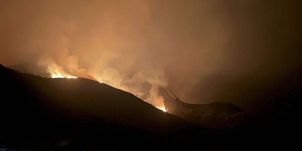 Las llamas no dan tregua: el Norte y Extremadura viven horas críticas, con decenas de evacuaciones