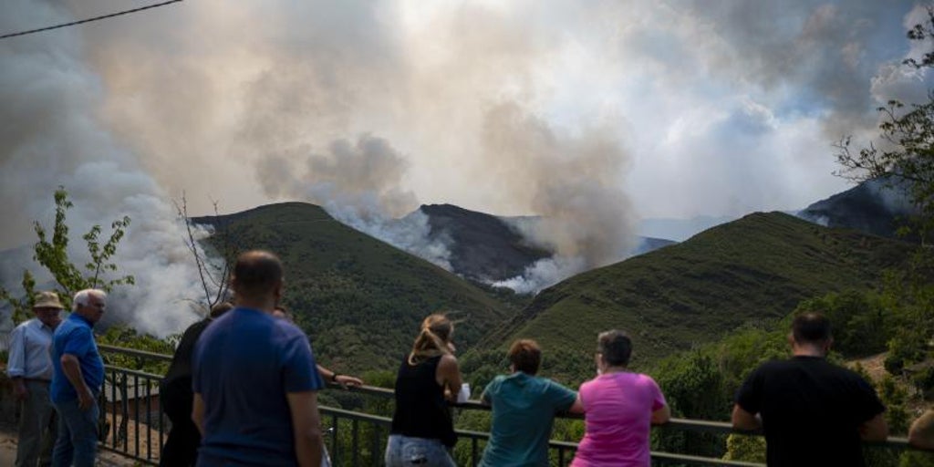Incendios en Castilla y León, Galicia y Extremadura hoy, en directo: fuegos activos y noticias de última hora del resto de España
