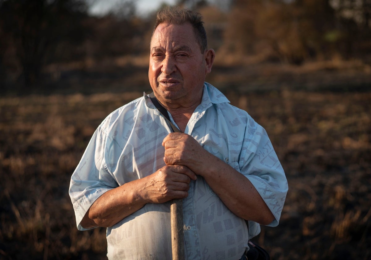 La memoria del fuego: «Aquí ya no hay nada; no hay ganado, no hay gente, solo hay llamas»
