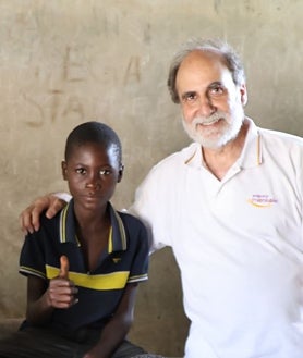 Imagen secundaria 2 - El milagro de la vuelta al cole en el Congo