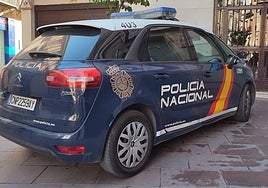 Prisión provisional para el joven acusado de matar a una funcionaria y recrear con su padre un incendio para encubrirlo