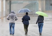 La Aemet avisa de lo que va a pasar con el tiempo en España al inicio de la semana: lluvias y cambios de temperatura en estas zonas