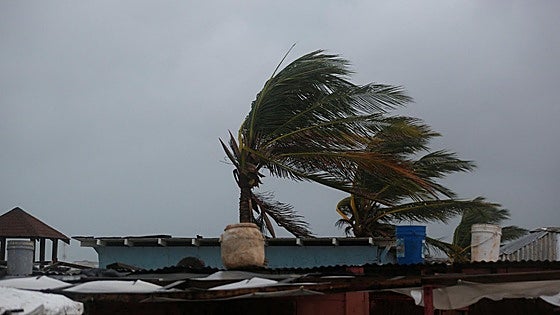 El huracán Melissa sube a categoría máxima en el Caribe