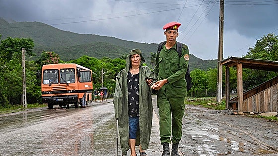 Cuba recibe donaciones de más de 4 millones de dólares para enfrentar al huracán Melissa pero no llegan a la población