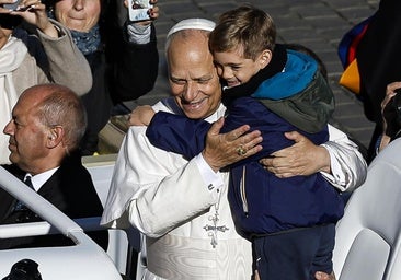 León XIV levanta la voz por la plaga de secuestros de niñas y sacerdotes en África