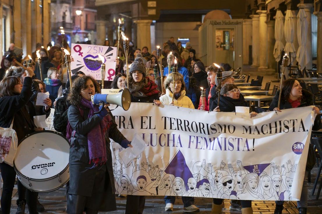 La marcha del 25N por toda España, en imágenes